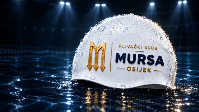Bijela kapica PK Mursa na površini vode